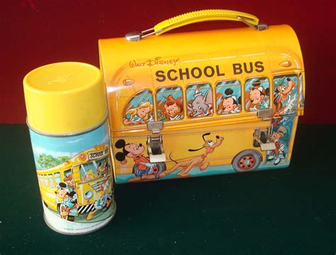 who was the first licensed character metal lunch box|school lunch boxes 1960s.